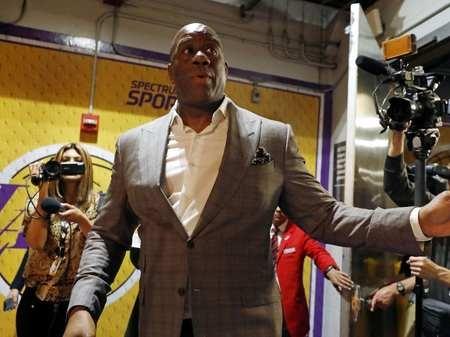 皇马vs阿拉维斯全场数据：控球率48-52，射门11-4（皇马对阵阿拉维斯数据一览：控球48%比52%，射门11比4）