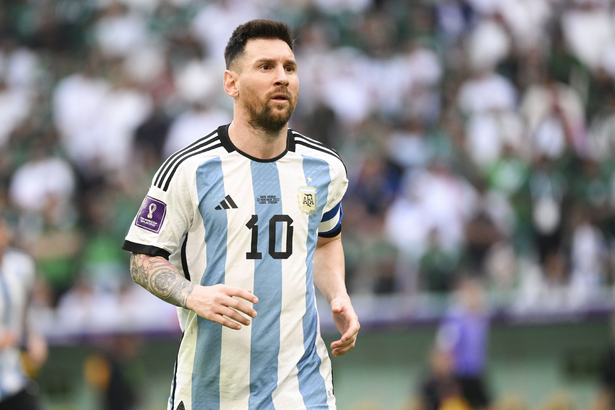 不相上下！基昂特·乔治生涯第3年和米切尔生涯第3年数据对比！（势均力敌！基昂特·乔治与米切尔生涯第3年数据比拼）