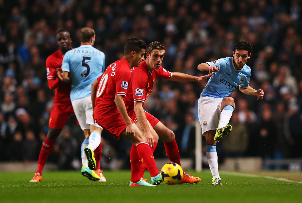 记者：今年租借效力大阪樱花的拉斐尔正与一家中国俱乐部谈判（记者称：本季租借效力大阪樱花的拉斐尔正与一家中国俱乐部洽谈）