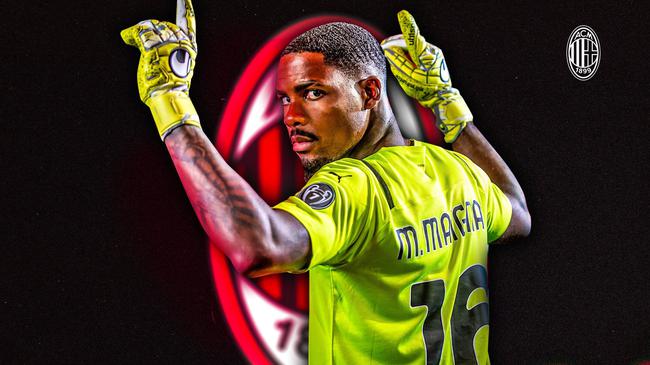 曼联可能在夏季签下安德森，但冬季转会窗口未有进展，转会市场竞争激烈。（转会竞争激烈：曼联冬窗无进展，夏季或签下安德森）