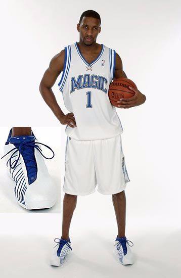 友谊赛战报：雷纳、巴洛贡分别破门，美国2-1巴拉圭（热身赛速递：雷纳、巴洛贡各建一功，美国2-1击退巴拉圭）