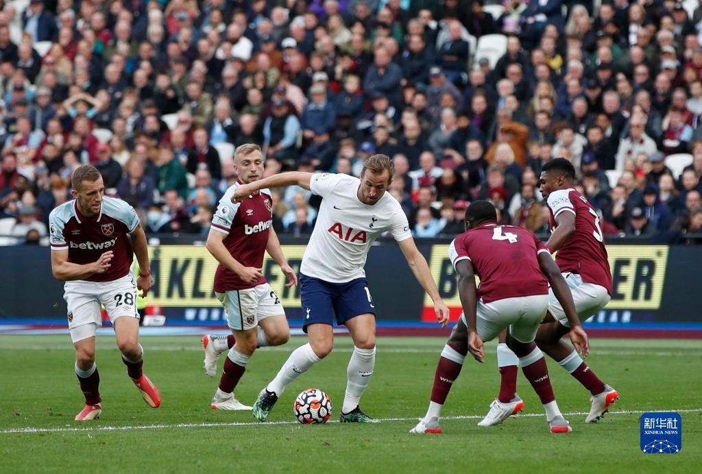 80后中超老将盘点！京门铁闸！“大器晚成”的国安门神侯森！（80后中超宿将巡礼：大器晚成的国安门神侯森，京门铁闸再现风采）