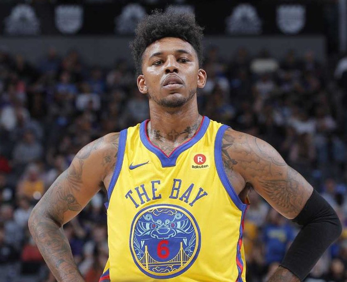 洛桑官方：萨阿德和贝洛科因伤无缘对阵紫百合，今年无法出战（洛桑官宣：萨阿德、贝洛科伤缺战紫百合，年内无法复出）