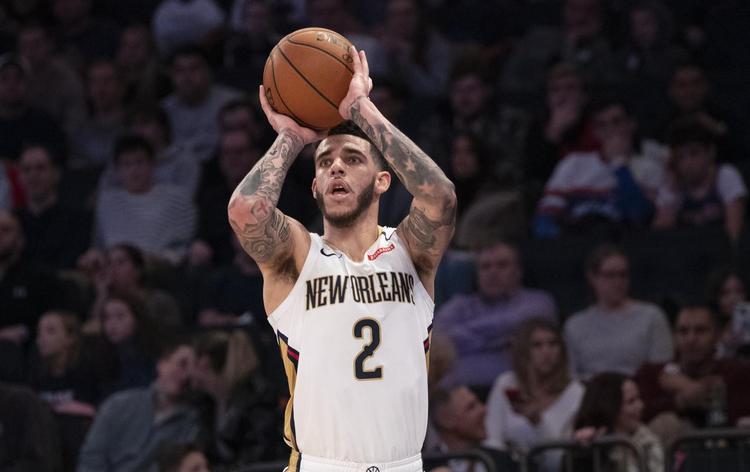 卡拉格：英超教练只有瓜帅强于埃梅里，还是不看好维拉能夺冠（卡拉格：英超主帅里仅瓜帅高于埃梅里，依旧不看好维拉夺冠）